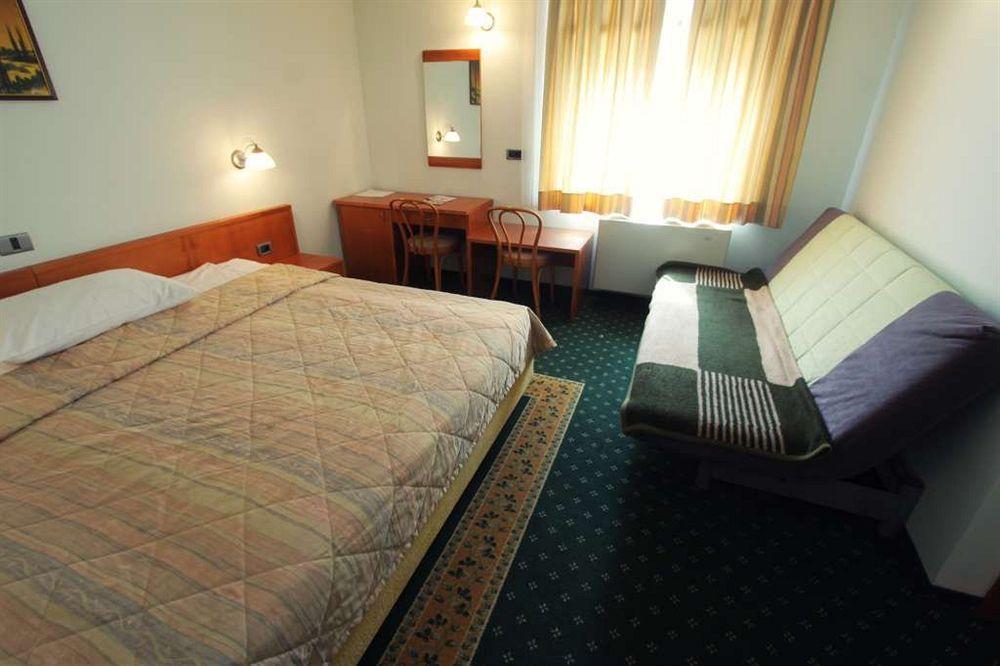Grandvid Hotel Skofljica Ngoại thất bức ảnh
